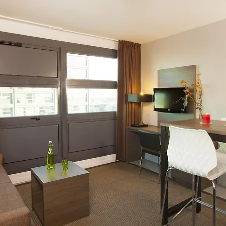 Sejours & Affaires Europe Apartmanhotel 2*