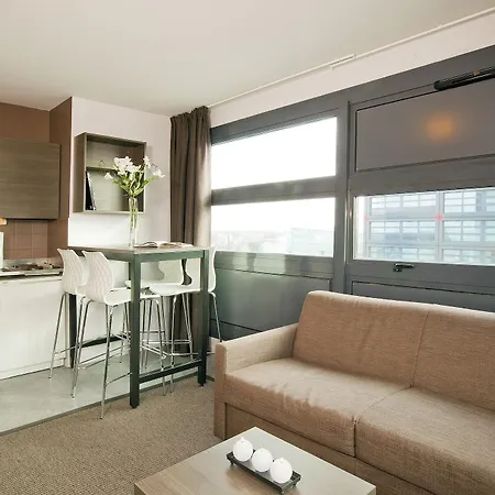 Sejours & Affaires Europe 2*