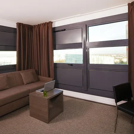 Sejours & Affaires Europe Apartmanhotel 2*