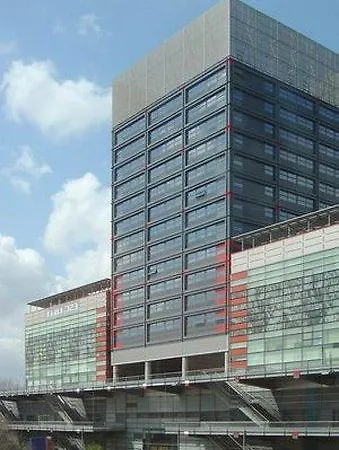 Sejours & Affaires Europe Apartmanhotel 2*