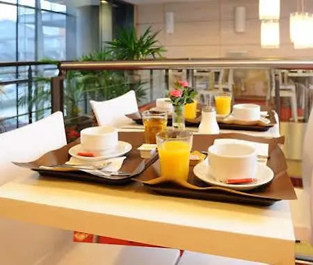 Sejours & Affaires Europe 2*